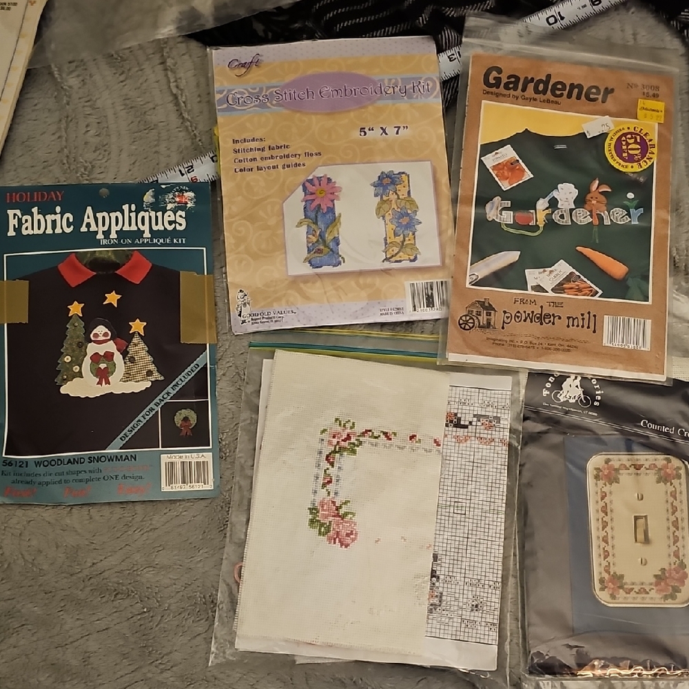 Vintage 5 Craft Embroidery Fabric  Appliqué Kit Sets Cross Stitch 80s Craft